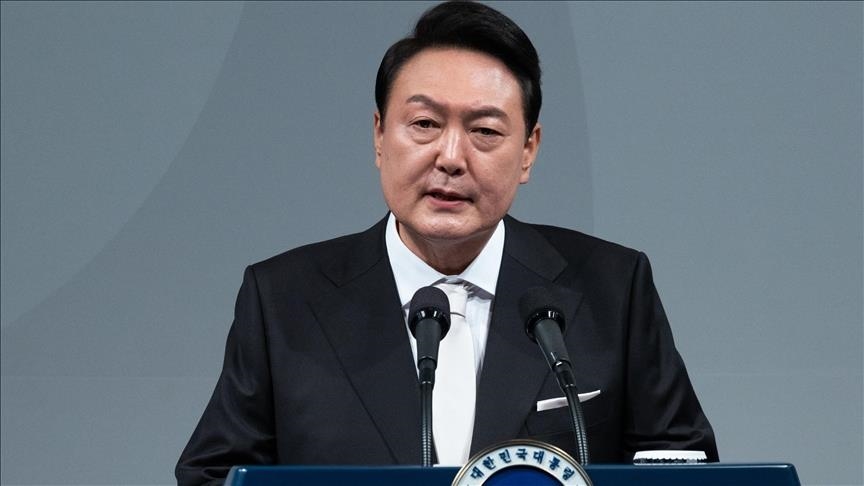 S.Korean president orders military to 'punish' N.Korea in case of provocation