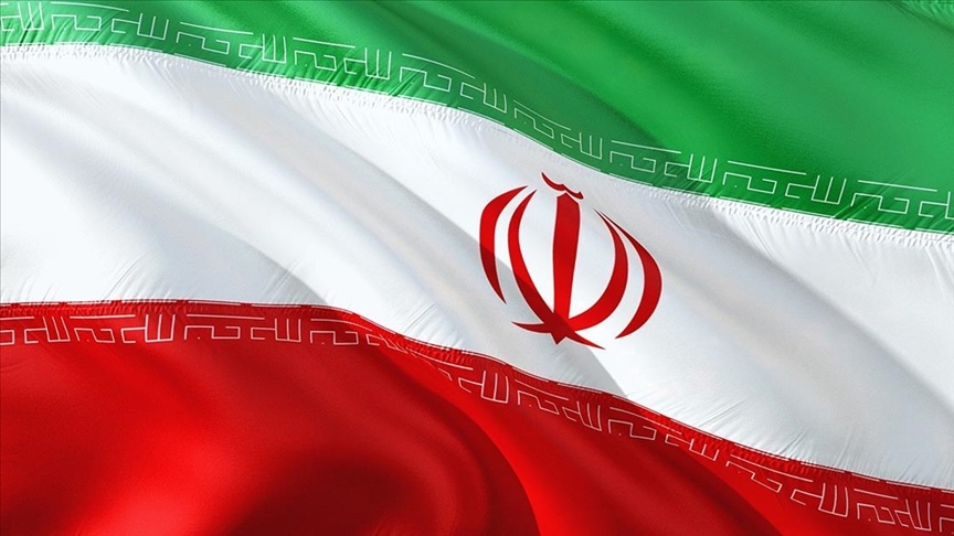 İran, tutukladığı iki Fransız'ı "ulusal güvenliğe karşı eylemde bulunmakla" suçladı