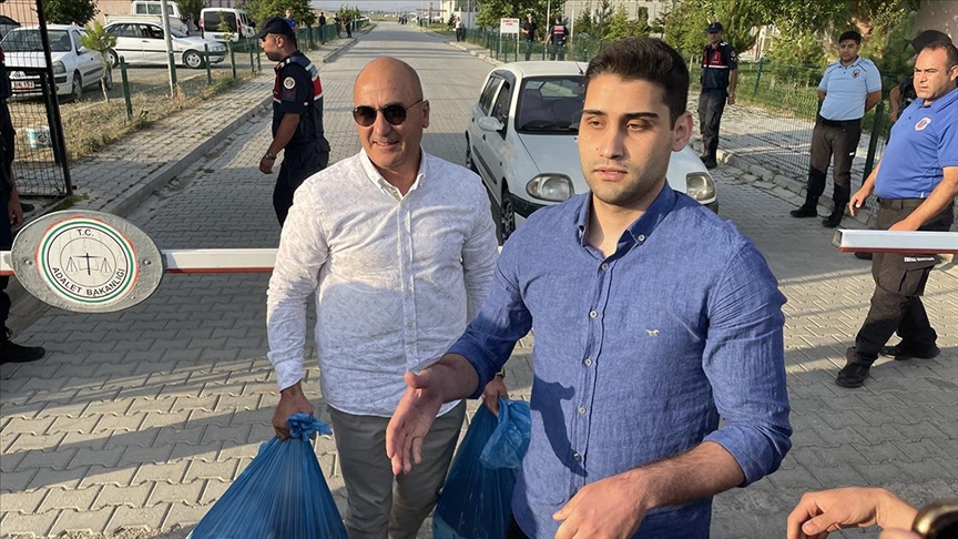 Tutukluluk kararına itiraz edilen Kadir Şeker tahliye edildi