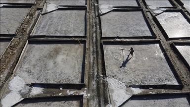 Doğu Anadolu'nun tuz ihtiyacı doğal kaynakta kurulan asırlık tesisten karşılanıyor
