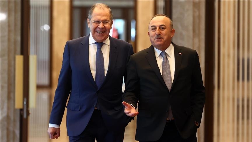 Turkish, Russian foreign ministers discuss possible grains corridor