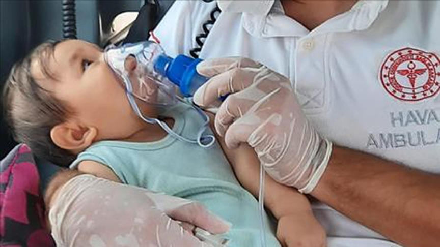 Antalya'da akrep sokan 8 aylık bebek hızlı müdahaleyle sağlığına kavuştu