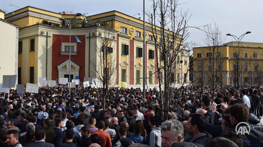 Anti-government protests held in Albania