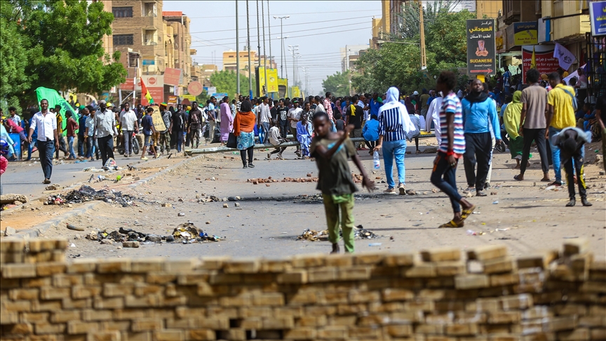 Sudan’s leading general calls for dialogue amid anti-military protests