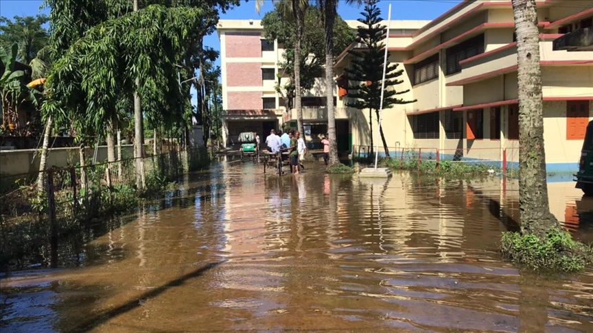 'Floods in Bangladesh turn people into paupers overnight'