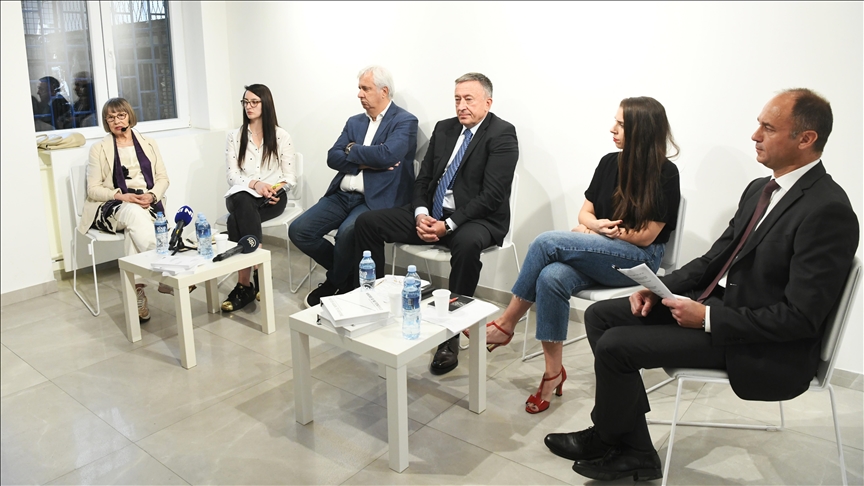 U Beogradu održana debata o temi "Priznanje genocida i zvanično obeležavanje 11. jula kao zalog mira"