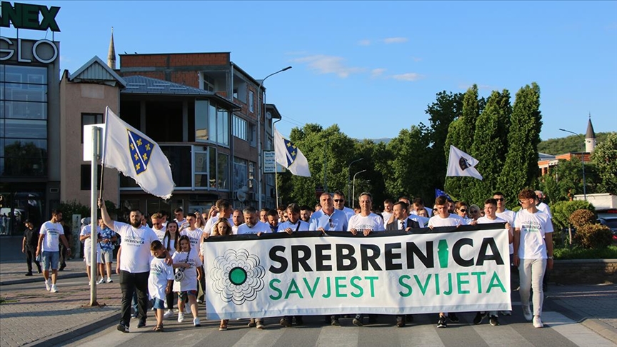 U Skoplju održan Marš mira u znak sjećanja na žrtve genocida u Srebrenici