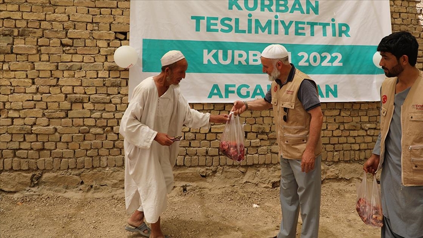 Türk kurumları Kurban Bayramı'nda da Afgan halkının yanında yer aldı