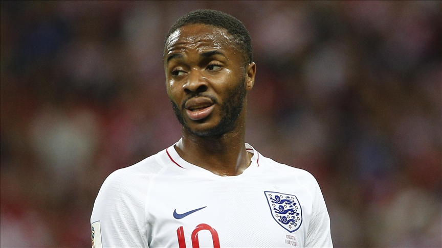 Chelsea, Raheem Sterling'i transfer etti