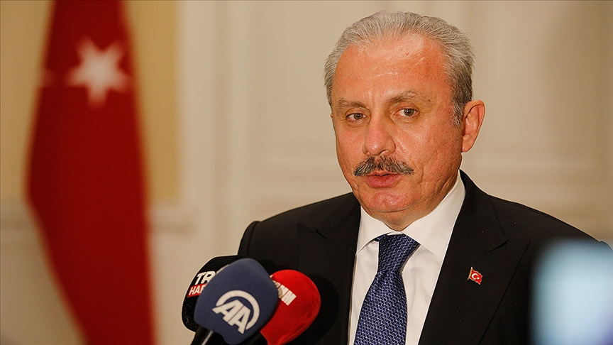 TBMM Başkanı Şentop: Umuyorum ABD Türkiye'yi kana bulayan FETÖ'nün elebaşına ev sahipliği yapmayı bir kenara bırakır