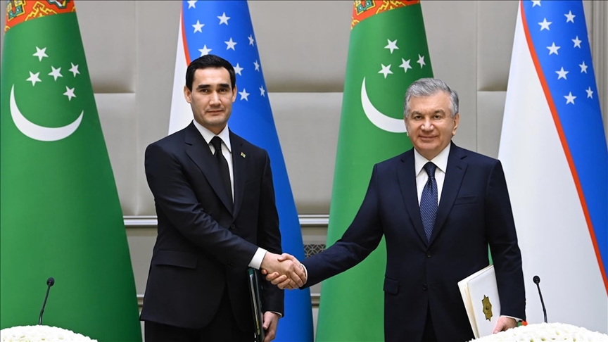 Президент Узбекистана пригласил главу Туркменистана на саммит ШОС