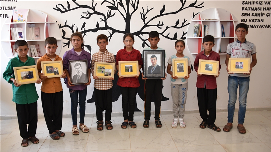 Öğrencileri, öğretmen Necmettin Yılmaz'ı şehadetinin 5. yılında andı
