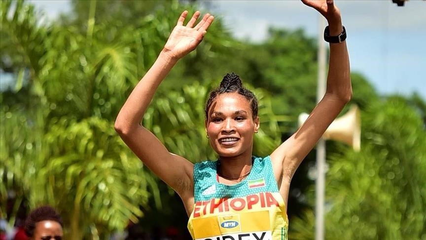 Ethiopian Letesenbet Gidey wins gold in women's 10,000m at World Athletics Championships