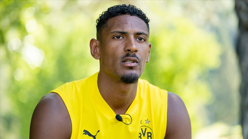 Borussia Dortmundlu futbolcu Haller'de tümör tespit edildi