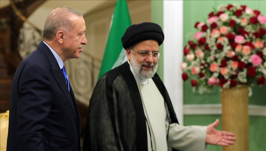 رئيسي: زيارة أردوغان منعطف مهم في علاقات تركيا وإيران 