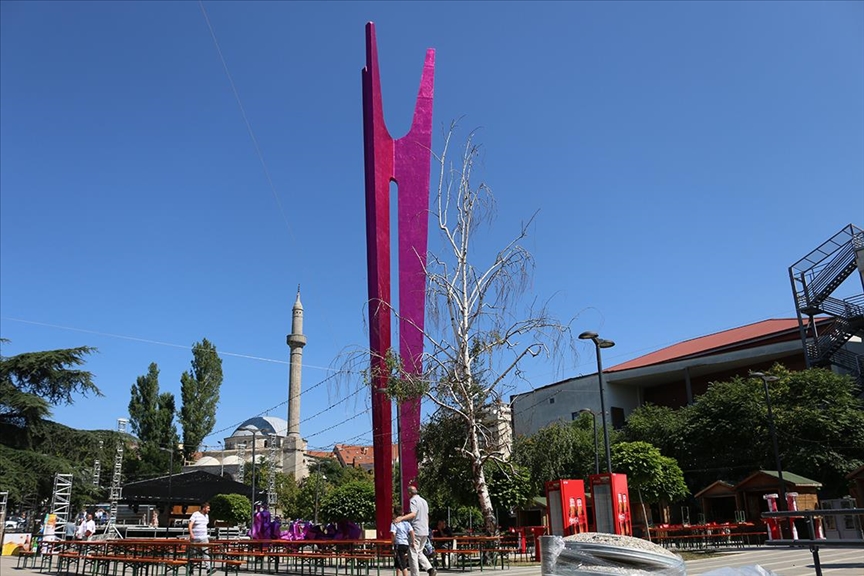 Kosovo: “Manifesta 14” transformiše javni prostor Prištine