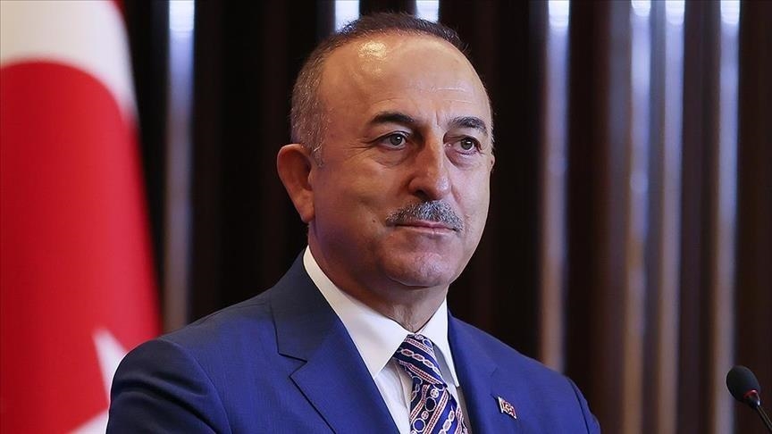 Cavusoglu: "La Türkiye n'est pas responsable de l'attaque contre des civils à Dohuk en Irak"