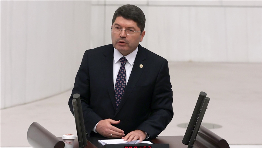 AK Parti Grup Başkanvekili Tunç'tan HDP ve bazı baroların Dohuk açıklamasına tepki
