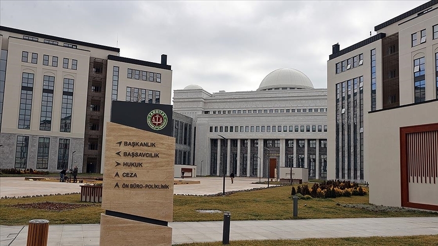 Yargıtaydan "Fuat Avni"nin istihbarat elemanına verilen ömür boyu hapse onama