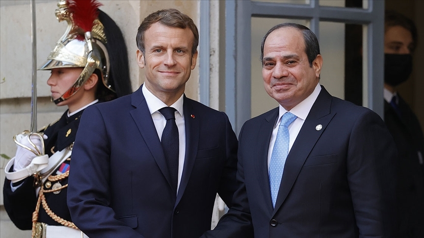 Fransa Cumhurbaşkanı Macron, Mısırlı mevkidaşı Sisi ile Paris'te görüştü