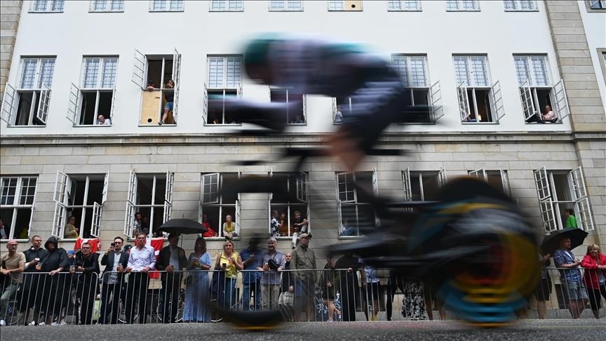 France's Laporte wins Stage 19 of Tour de France