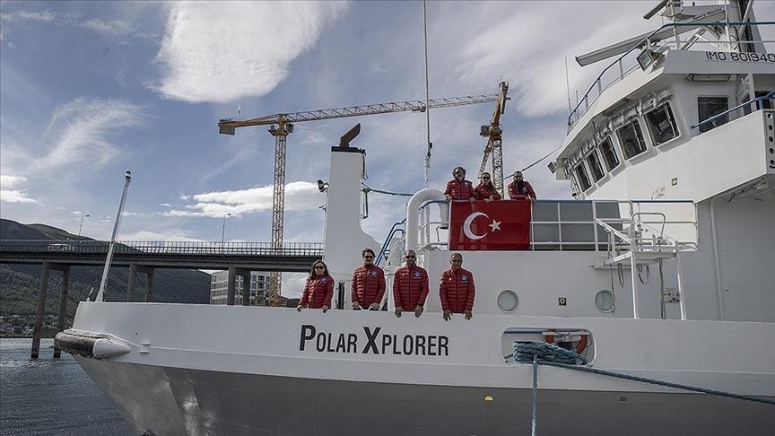 Турските научници започнаа со анализирање на податоците за атмосферските честички над Антарктикот