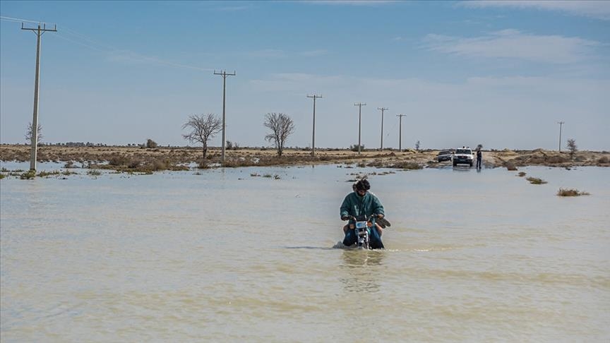 مصرع 20 شخصاً جراء فيضانات جنوبي إيران