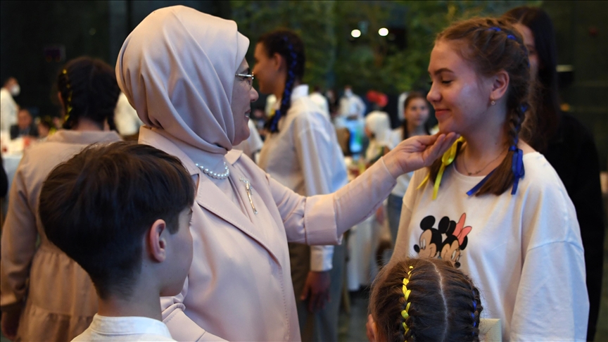 Türkiye’s first lady calls for peace in Ukraine Türkiye’s first lady calls for peace in Ukraine
