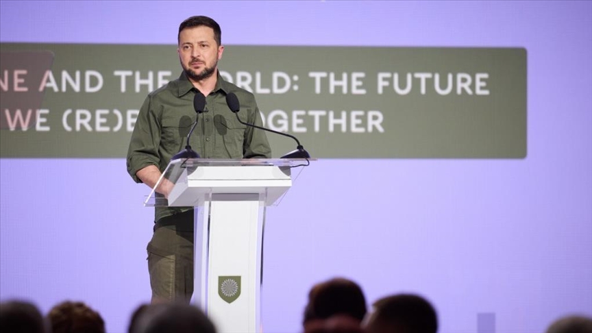 Зеленский: Война не сломала и не сломает Украину