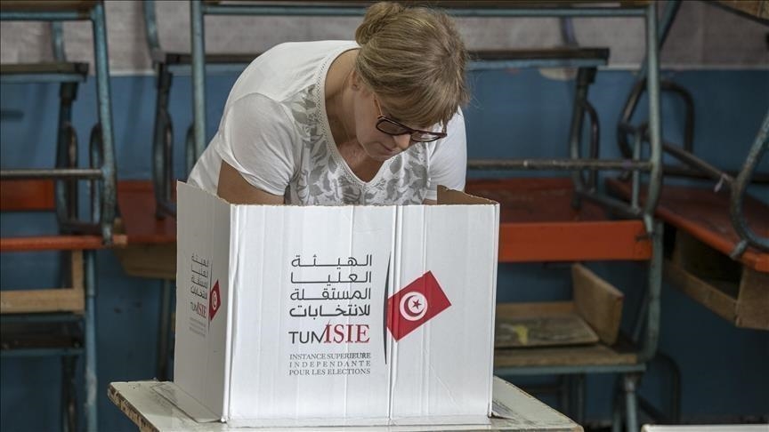همهپرسی درباره پیشنویس قانون اساسی در تونس آغاز شد