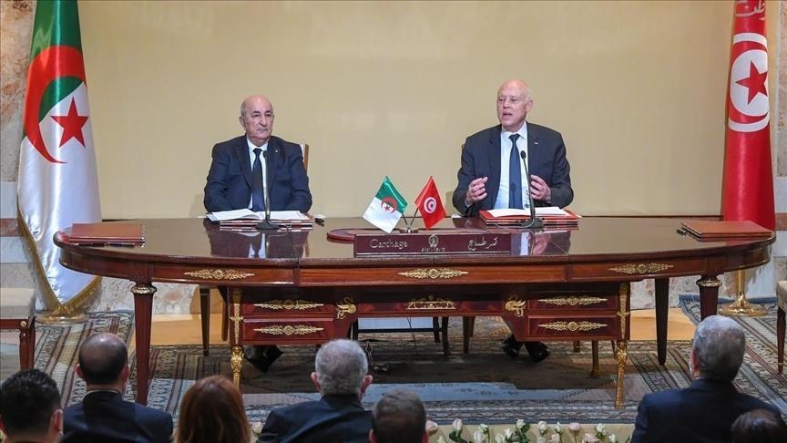علاقات تونس والجزائر.. انفراجة بعد فتور عابر (تقرير)