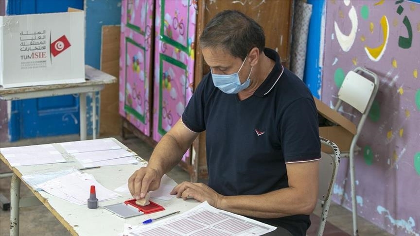 Tunisie : le taux de participation au référendum constitutionnel est de 27,54 %