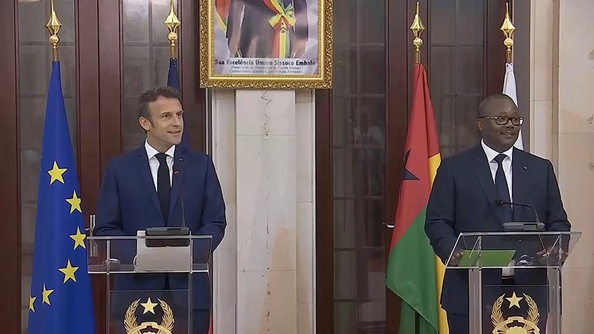 Emmanuel Macron salue "une étape historique" dans les relations françaises  avec la Guinée-Bissau