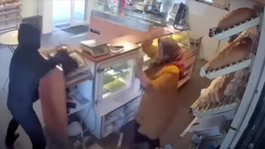 В Нидерландах обсуждают смелую турчанку, выгнавшую грабителя из магазина