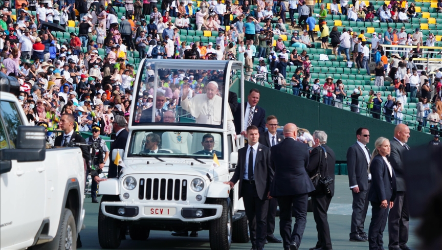 Huge crowd gathers as pope's pilgrimage moves to Canada’s Quebec province