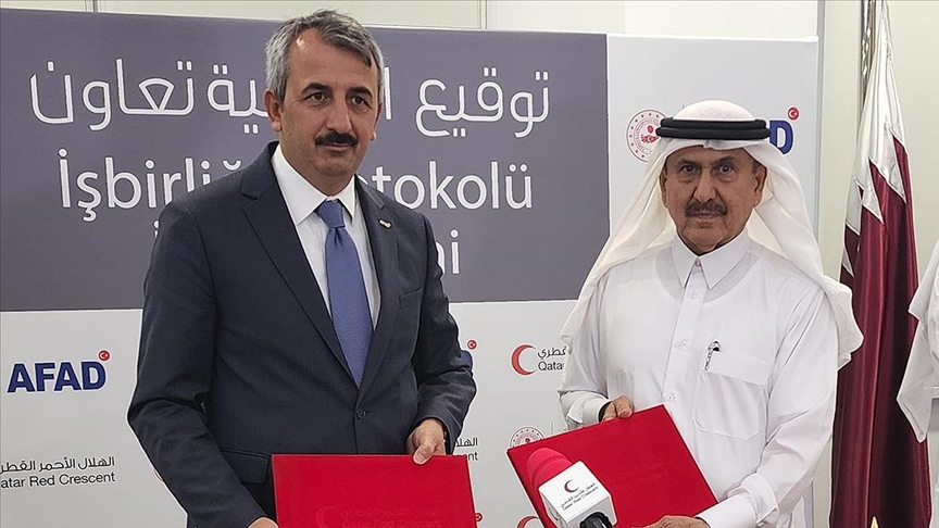 AFAD ve Katar Kızılay Suriye'de 1000 konutluk yerleşim köyü inşa edecek