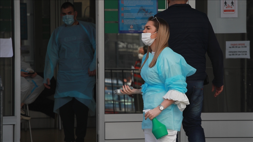 Balkanlar'da Kovid-19 vakaları artıyor