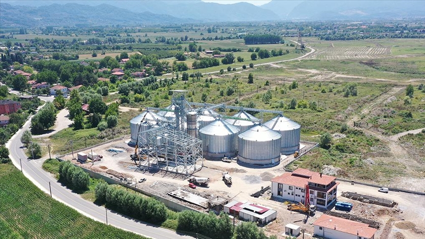 Sakarya'da hububata değer katacak lisanslı depo kapılarını açmaya hazırlanıyor