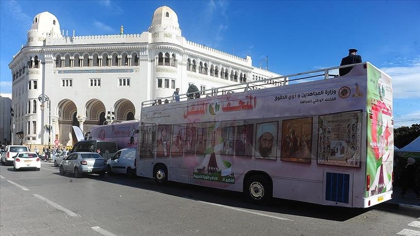 Президент Алжира: Французский - это добыча, оставшаяся нам от войны, а английский - язык мира