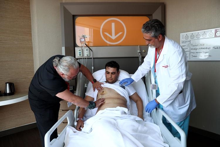 Patient, 22, recovers from congenital heart defect after double switch operation in Türkiye