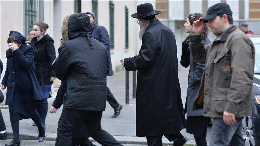 De plus en plus de Juifs quittent la France à cause de l’antisémitisme