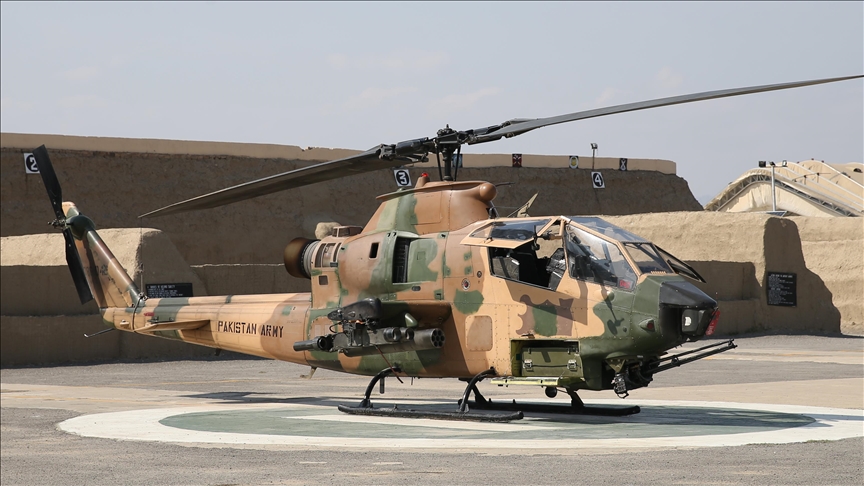Helicopter carrying senior Pakistan army officers goes missing