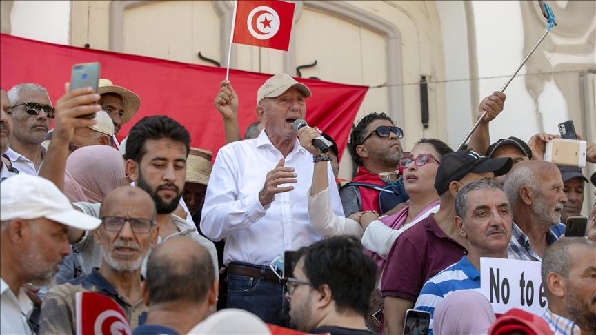 Nouvelle Constitution approuvée : Quelles options pour l'opposition tunisienne ? (Analyse)