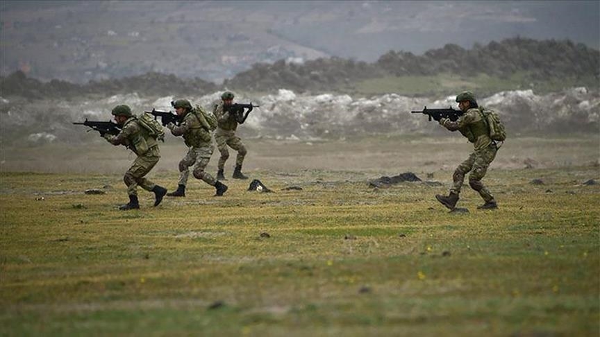 الجيش التركي يحيد 5 إرهابيين شمالي سوريا