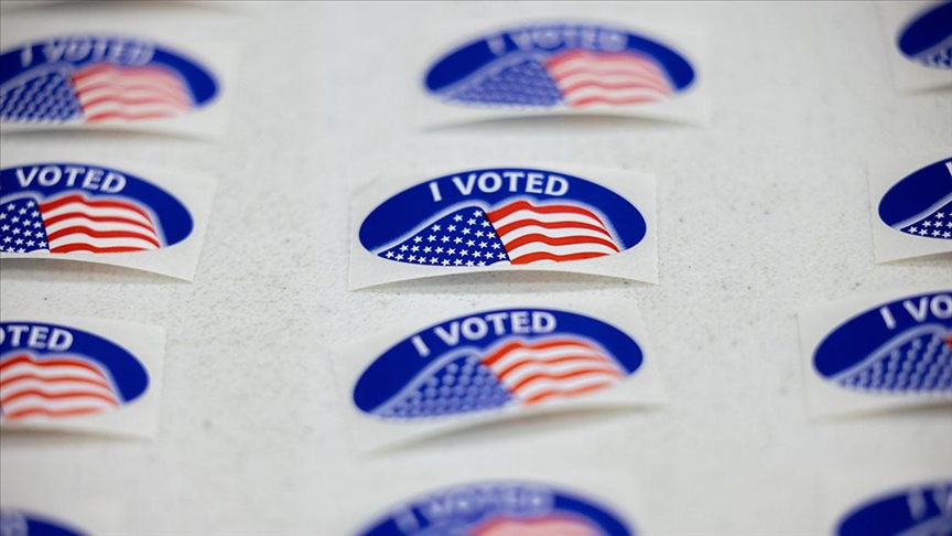 ABD'de dün yapılan ön seçimde gözler Trump'ın desteklediği adaylarda