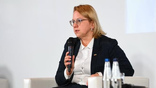 Polska min klimatyczna wzywa do solidarności w obliczu europejskiego kryzysu energetycznego Polska min klimatyczna wzywa do solidarności w obliczu europejskiego kryzysu energetycznego