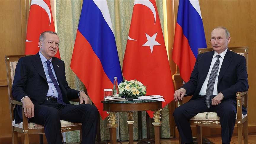 Cumhurbaşkanı Erdoğan ve Putin Suriye'de terör örgütlerine karşı eş güdüm  içinde hareket etme kararlılığını teyit
