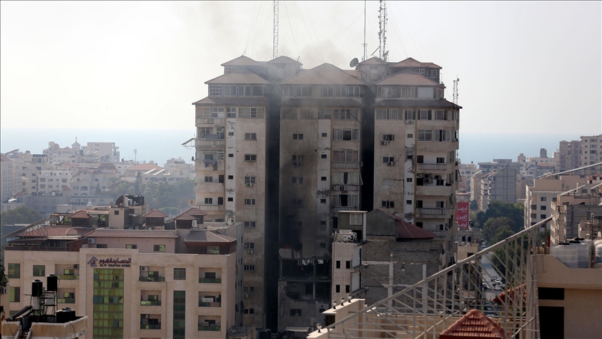 Israeli army raids kill 10 Palestinians in Gaza