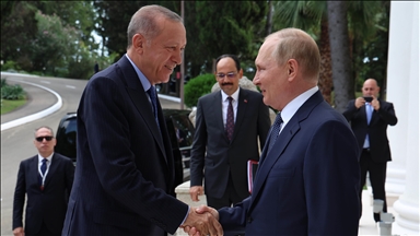 Putin: Vendet evropiane duhet t’i jenë mirënjohës Türkiye-s