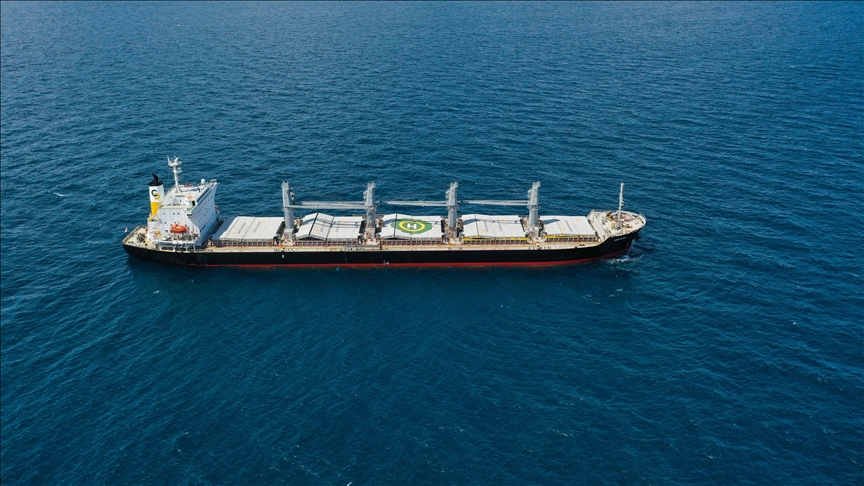 Anija "Navi-Star" nga Odesa me 33 mijë tonë misër ankorohet në veri të Istanbulit